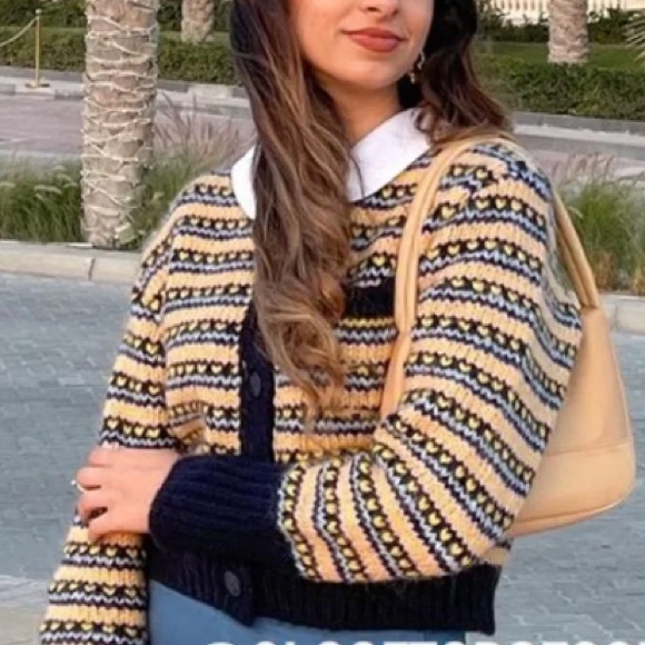 Zara Knit Button Down Sweater - Picture 3 of 8